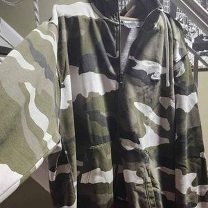 Nike Camo Zip up Hoodie XXL